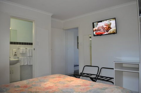 Warrakilla - Tourism Caloundra 6