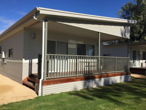 Waikerie Holiday Park - Tourism Caloundra 0