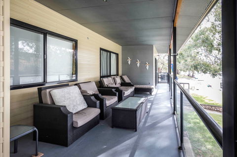 192 Page Drive Blanchetown -River Shack Rentals - Tourism Caloundra 3