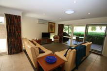 Sea Wise Peninsula Holiday Accommodation - Tourism Caloundra 2