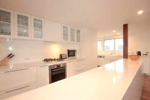 Cavvanbah Seaside Cottage - Tourism Caloundra 4