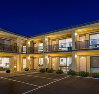 The Bay Motel - Safety Beach - Tourism Caloundra