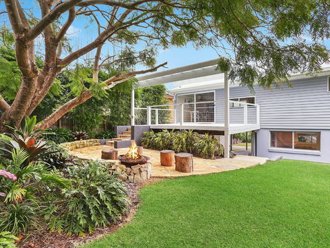 Amalfi Beach House - Tourism Caloundra 2