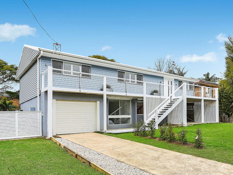 Amalfi Beach House - Tourism Caloundra 9