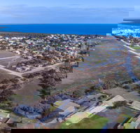 Arura Group Stays and Function Centre - Tourism Caloundra