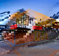 Astor Hotel and Astor Suites - Tourism Caloundra