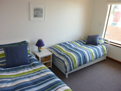 Breakwater 2 - Tourism Caloundra 7