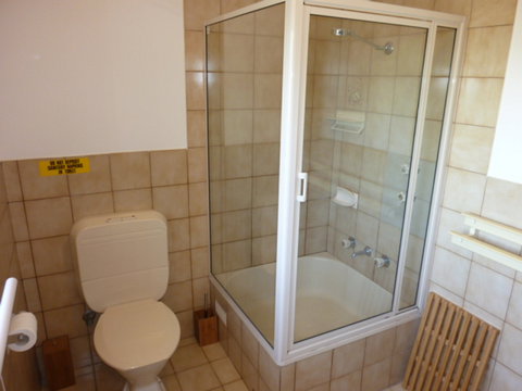 Breakwater 2 - Tourism Caloundra 8