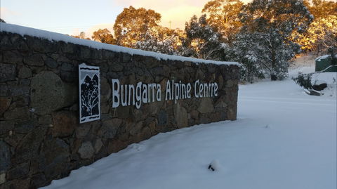 Bungarra Alpine Centre - Tourism Caloundra 0