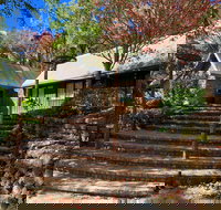 Emerald Star Cottages - Tourism Caloundra