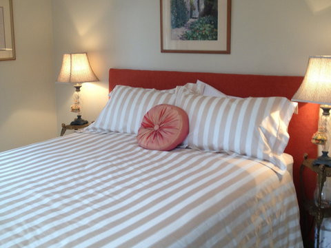 Every Man And His Dog Vineyard - Tourism Caloundra 0