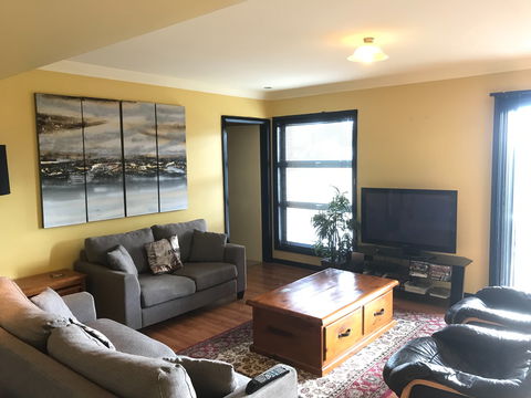 Glenmoore - Tourism Caloundra 1