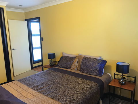 Glenmoore - Tourism Caloundra 4