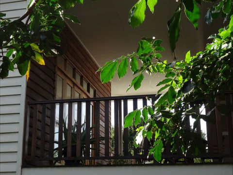 Le Piaf On Treasure Bed And Breakfast - Tourism Caloundra 6