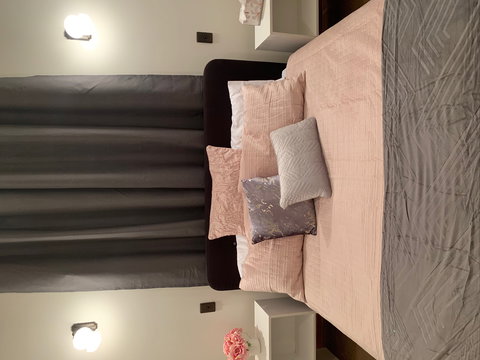 Mannaburne Cabin - Tourism Caloundra 1