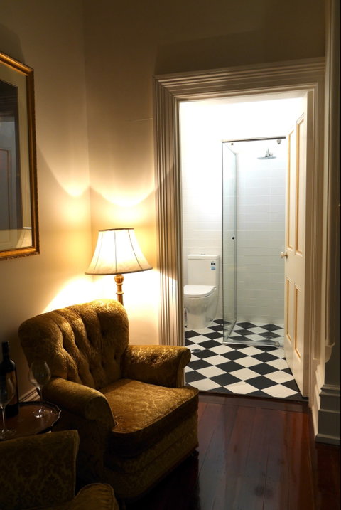 Martinsell Manor - Tourism Caloundra 3