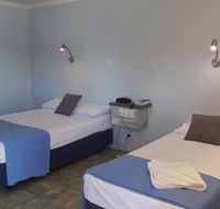 Queens Beach Hotel - Tourism Caloundra