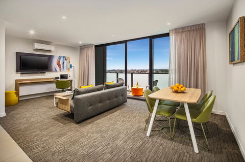 Quest Dandenong Central - Tourism Caloundra 0