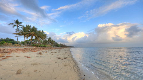 Sky View Units - Tourism Caloundra 7