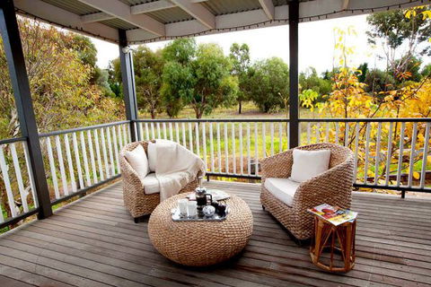 Sweet Dreams Retreat At Lara - Tourism Caloundra 1