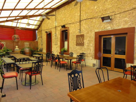 Terminus Hotel Morgan - Tourism Caloundra 0