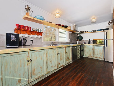 Ventnor Guest House - Tourism Caloundra 2