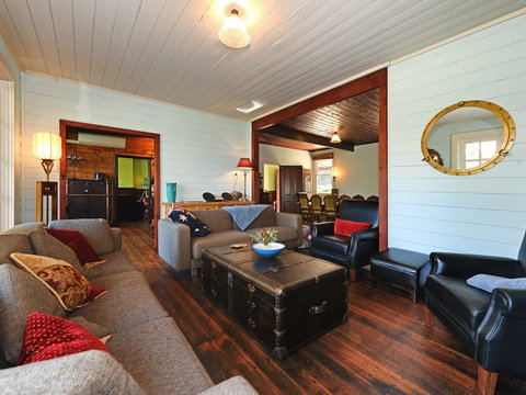 Ventnor Guest House - Tourism Caloundra 4