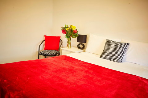 Wattle Grove Motel And Villa - Tourism Caloundra 8