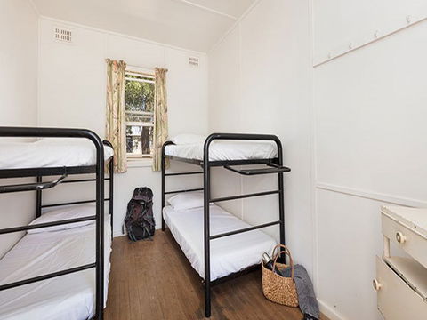 Willandra Men's Quarters - Tourism Caloundra 5