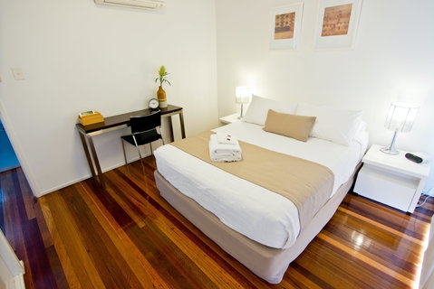 Wynnum Bayside Apartments - Tourism Caloundra 4
