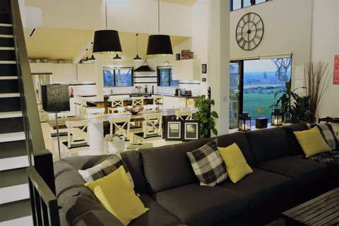 Abercrombie Ridge - Tourism Caloundra 4