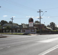 Across Country Motor Inn and Serviced Apartments - Tourism Caloundra