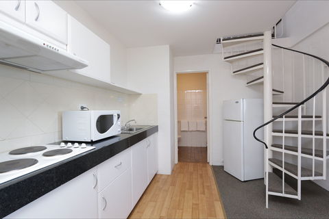 Atrium Hotel Mandurah - Tourism Caloundra 7