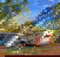 Batchelor Holiday Park - Tourism Caloundra