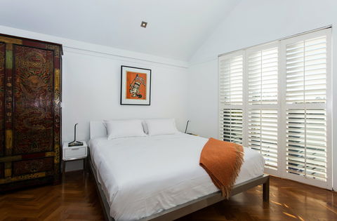 Boutique Apartment Redfern - Tourism Caloundra 1
