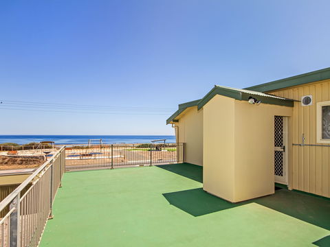 Century 21 SouthCoast: Sun And Fun - Tourism Caloundra 1