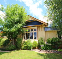 Cotswold Gardens Armidale - Tourism Caloundra