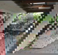Cowper Street Studio - Tourism Caloundra