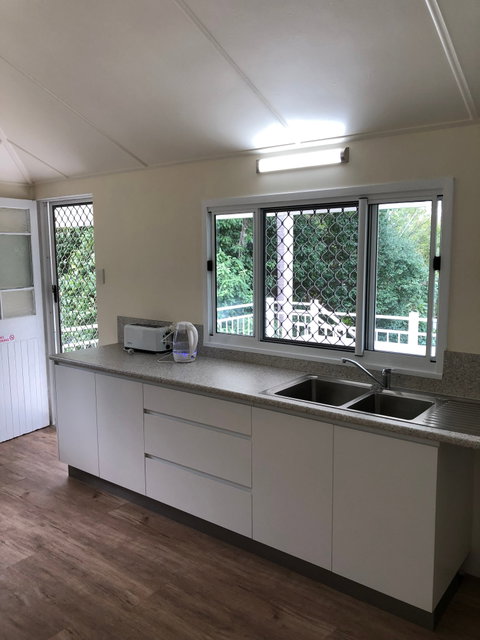 Daggoombah Holiday House - Tourism Caloundra 6