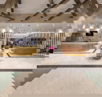 Deco Hotel Canberra - Tourism Caloundra