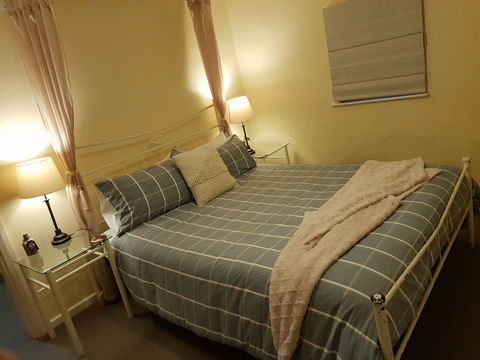 Donnybrook Cottage - Clare - Tourism Caloundra 2