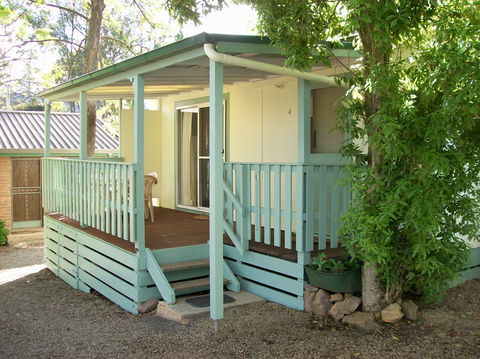Goughs Bay Holiday Cottages - Tourism Caloundra 0
