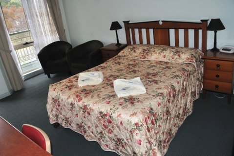 Miranda Lodge - Tourism Caloundra 0