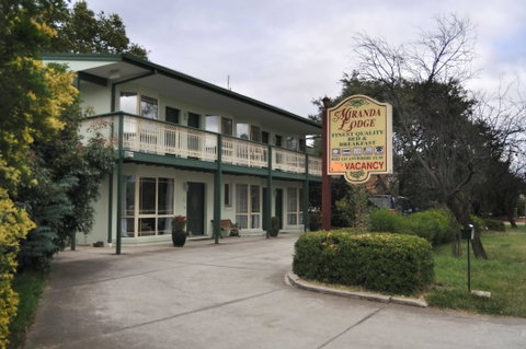 Miranda Lodge - Tourism Caloundra 1