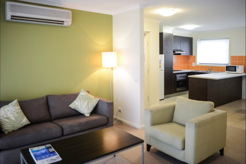Oceanic On Thompson Apartments - Tourism Caloundra 2