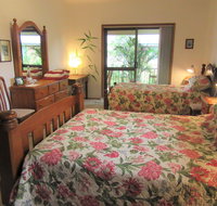 Peaceful Palms Bed and Breakfast - Tourism Caloundra