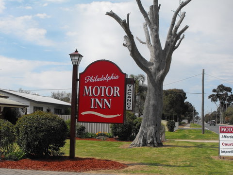 Philadelphia Motor Inn - Tourism Caloundra 0