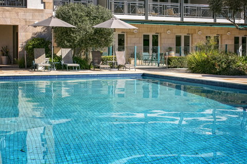 Portsea Village Resort - Tourism Caloundra 1