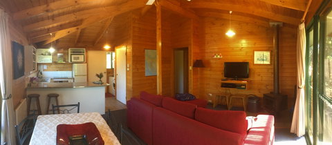 Sandpiper Ocean Cottages - Tourism Caloundra 4