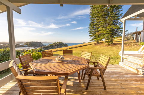 The View In Scotts Head - Tourism Caloundra 5